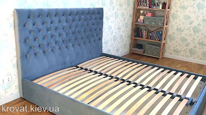 Двуспальная кровать с подъемным механизмом и матрасом на заказ